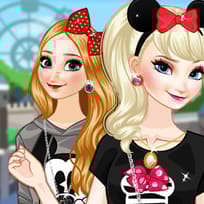 Frozen Sisters in Disneyland