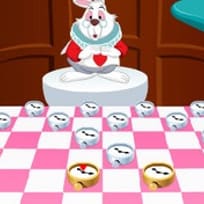 Dames Alice au Pays des Merveilles