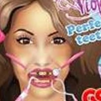 Violetta Perfect Teeth